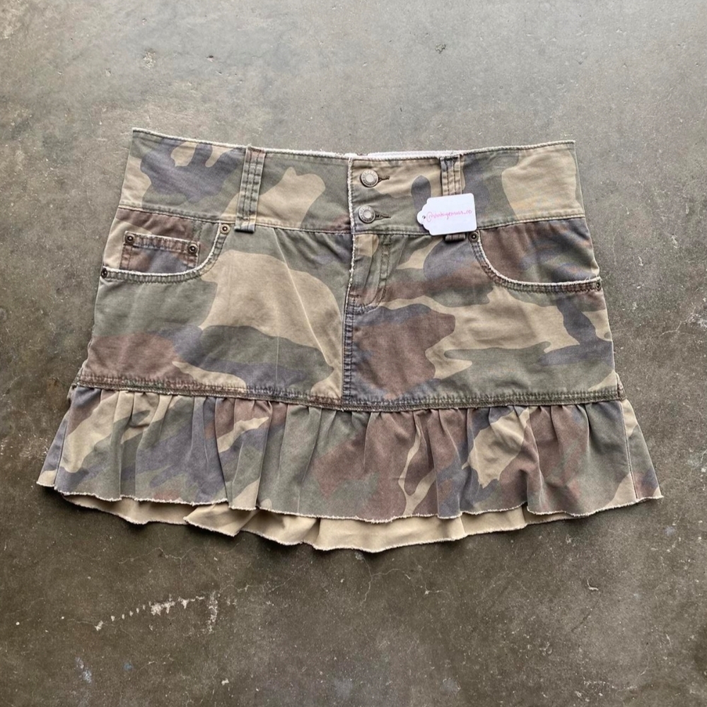 Abercrombie & Fitch Camouflage Mini Skirt with Ruffle